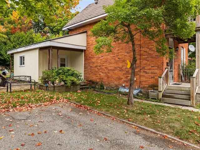 4 Bedroom 2 Bath Home in Orillia Near Amenities