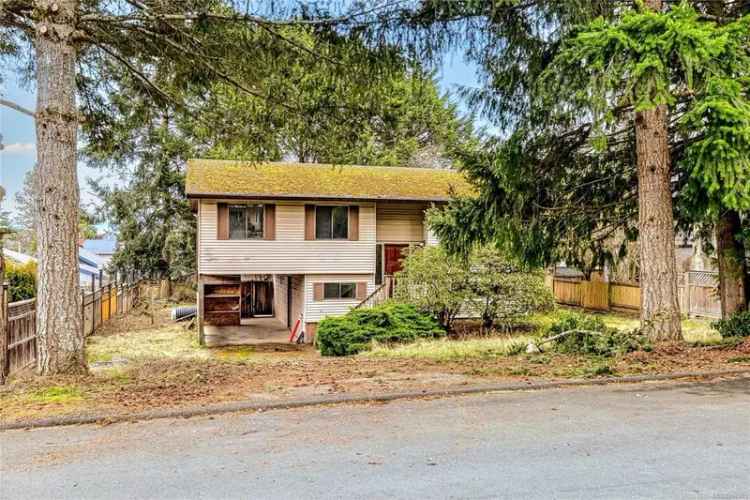 3 Bed 3 Bath Sooke Home Large Lot Needs TLC