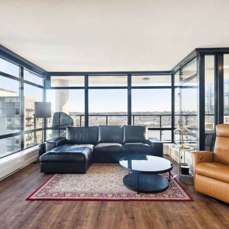 Luxury 2-Bedroom Condo with Breathtaking Fraser River Views