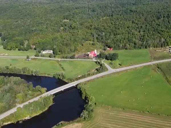 Hobby Farm 72 Acres MultiProject Barn House Laurentides