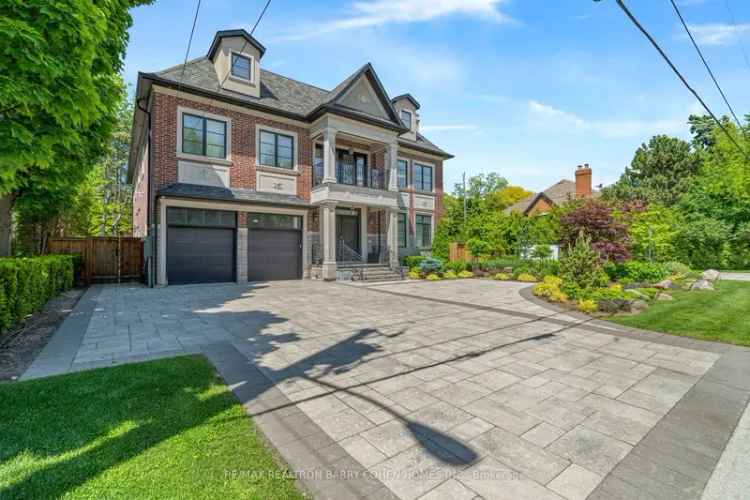 House For Sale in Toronto, Ontario