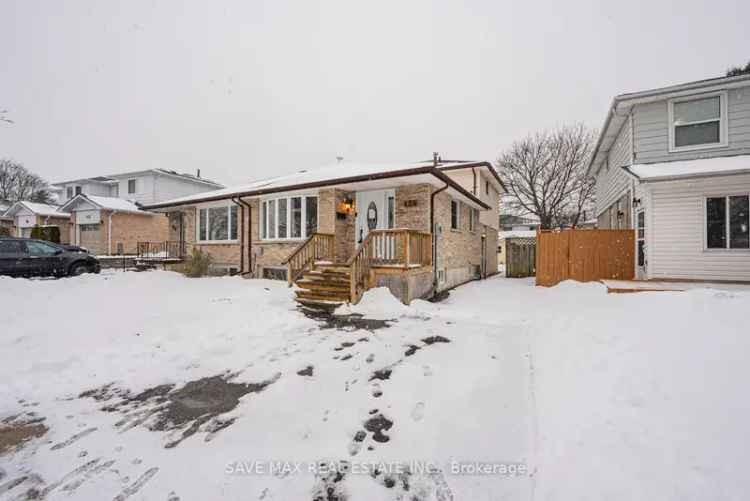 House For Sale in 424, Laguna Street, Oshawa, Ontario