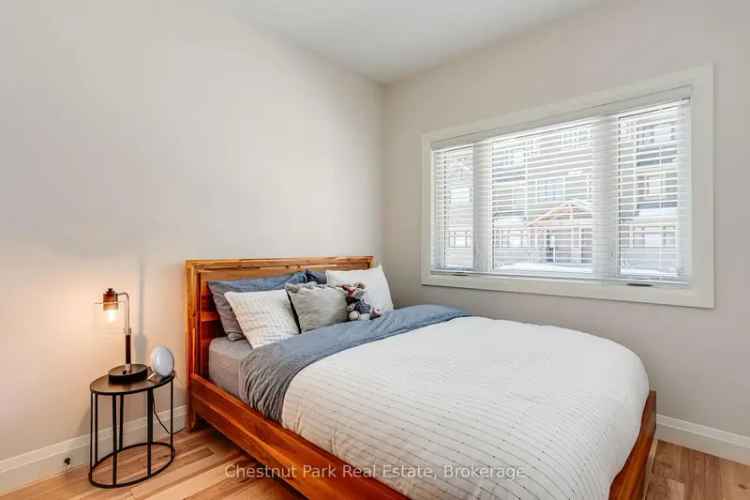 Blue Mountain Luxury Townhome Sleeps 12 - Modern Amenities