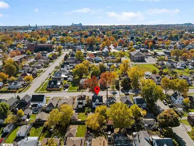 Duplex For Sale in 125, Omer Avenue, Port Colborne, Ontario