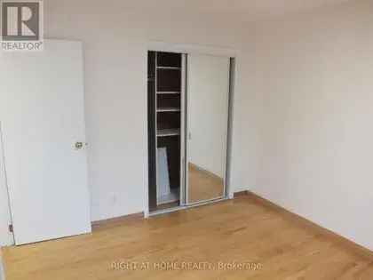 2 rooms apartment of 171 m² in Mississauga