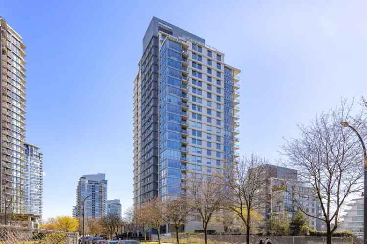 Yaletown Condo for Sale 3 Beds 2.5 Baths Huge Patio