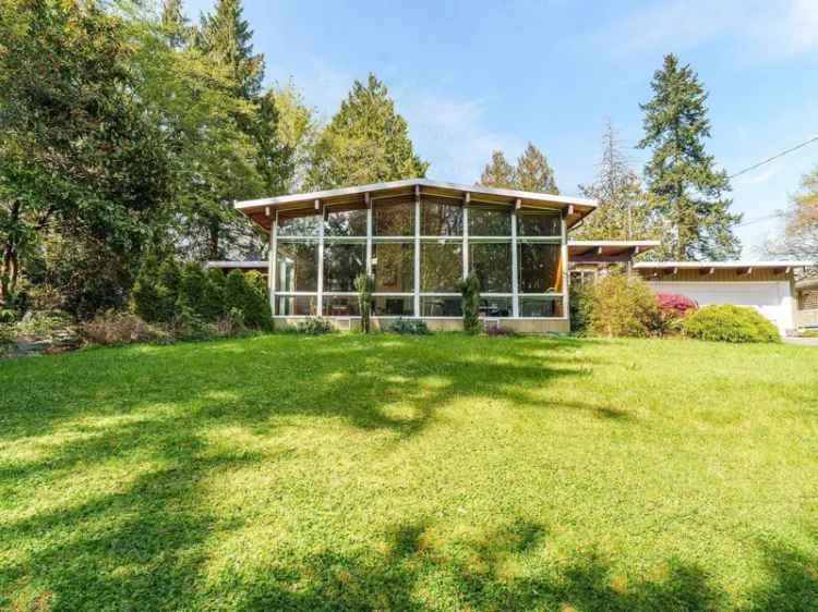 3 Bed Mid Century Rancher Suncrest Burnaby South Large Lot