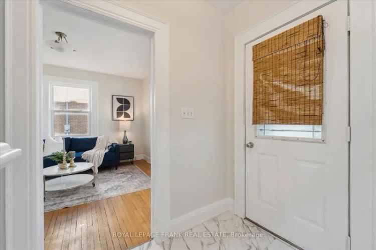 Charming Detached Home Near Oshawa Shopping Centre
