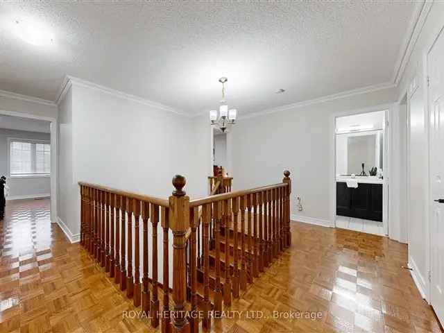 Beautiful Detached 4 Bedroom Home in Vaughan Vellore Village