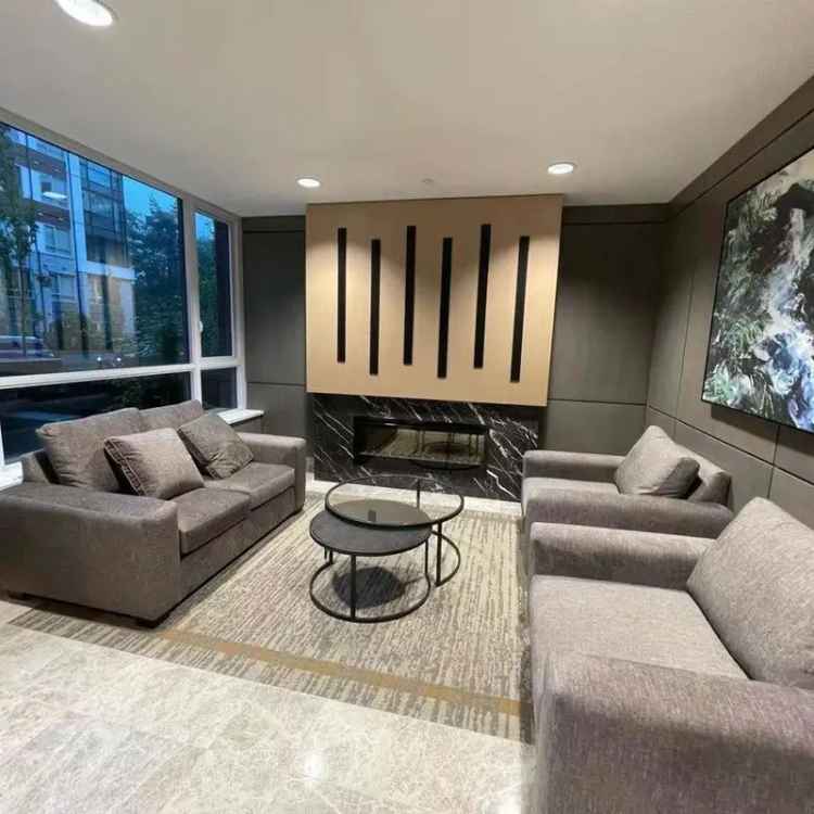 2 Bed 2 Bath Condo Near Upper Levels Hwy North Vancouver