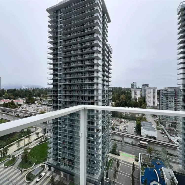 Luxury 3 Bed 2 Bath Corner Unit for Sale in Lougheed