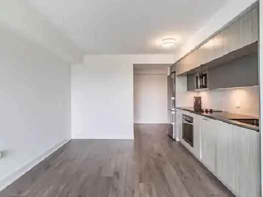 1 Bed Den Condo Downtown Toronto Near Ryerson University