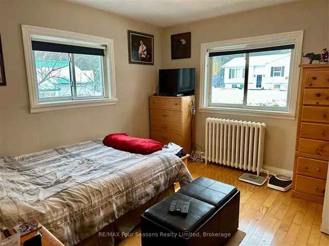 Stayner 3 2 Bedroom Home with Separate Apartment