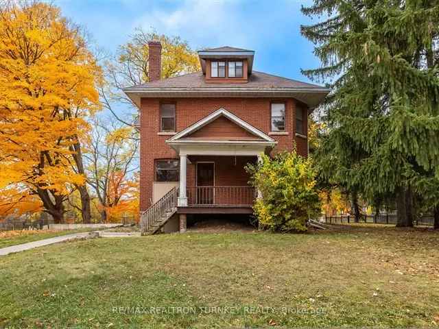 6 Bedroom Century Home on .6 Acre Lot with Mixed-Use Zoning in Sharon