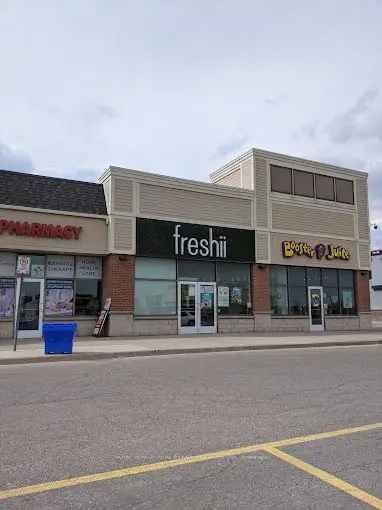 Commercial For Sale in 43, King Street West, Caledon, Ontario