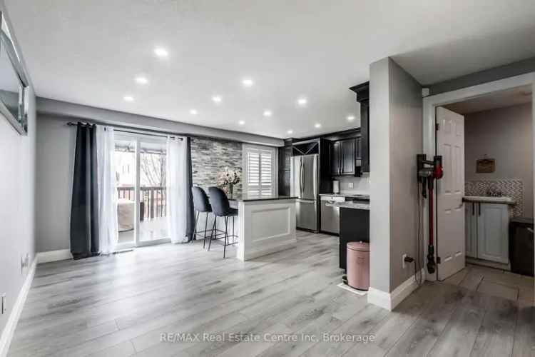 Buy Townhome in Laurentian Activa Area with Modern Finishes