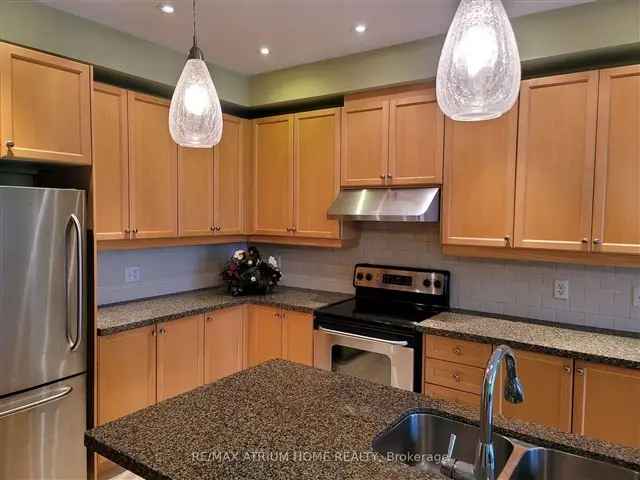 Townhouse For Rent in Markham, Ontario