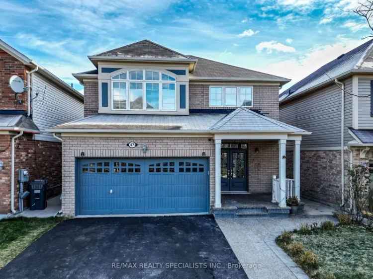 House For Sale in Brampton, Ontario