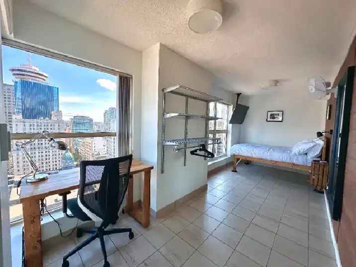 Room for Rent in a Condo - Downtown Vancouver