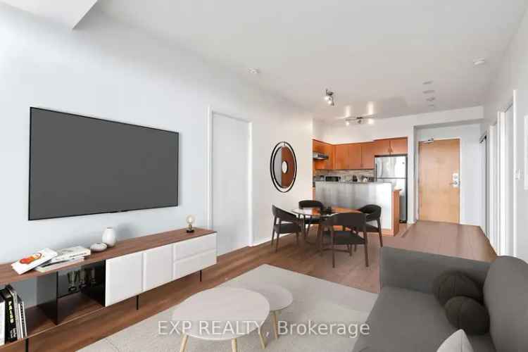 Condo For Sale in Toronto, Ontario