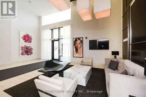 1 Bedroom Condo For Sale in Mississauga Core