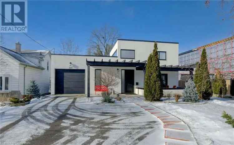 Luxury Home 3340 sq ft Southwestern Ontario