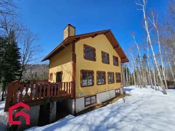 Two or More Storey House for Sale in Laurentides