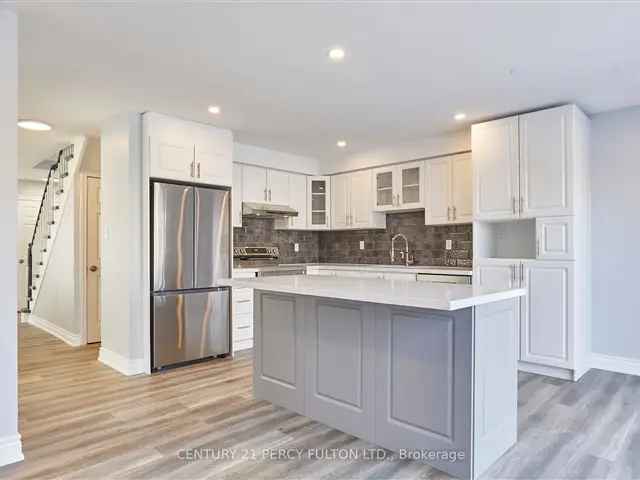 Stunning Renovated 4-Bedroom Home Near Durham College