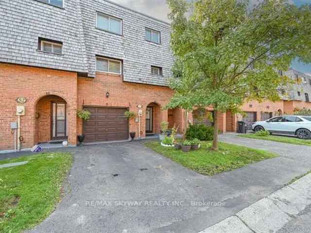 3 Bedroom 3 Bath Townhome Near Bramalea City Centre