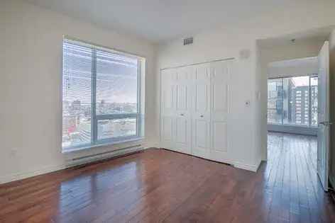 1 room apartment of 196 m² in Montreal