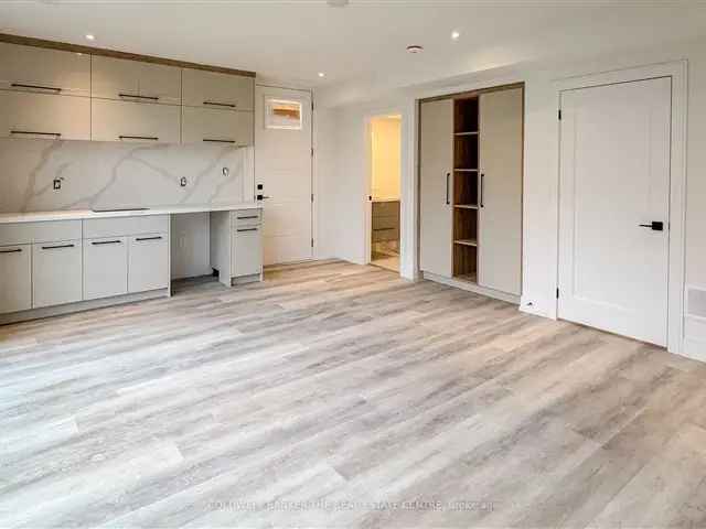 Luxurious Modern Loft with Upgraded Studio Unit for Lease