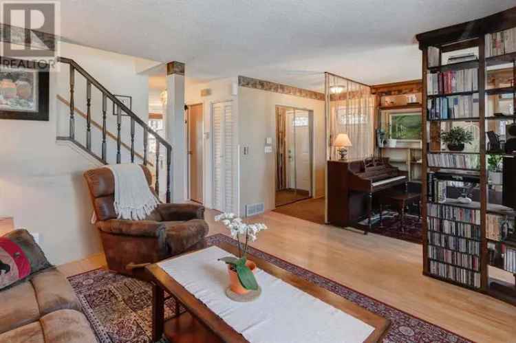 Whitehorn Half Duplex Renovation Potential 3 Bed 2 Bath