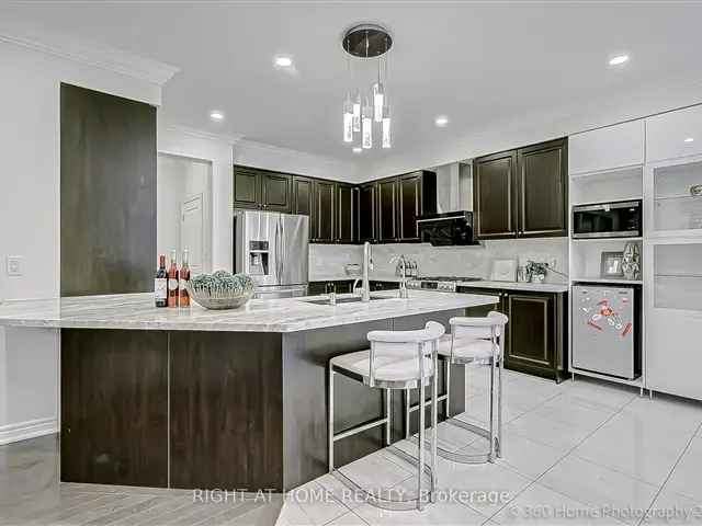 Bright Spacious South Facing Arista Built Home in Upper Unionville