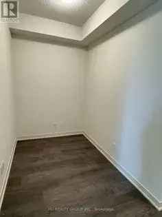 1 Bed + Den Condo North York 89m²  Near Yonge-Sheppard Subway
