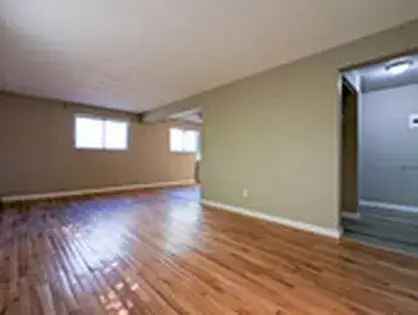 1 room apartment of 54 m² in Edmonton