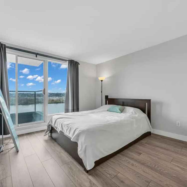 1 Bedroom Home Near Skytrain, Carnarvon Place