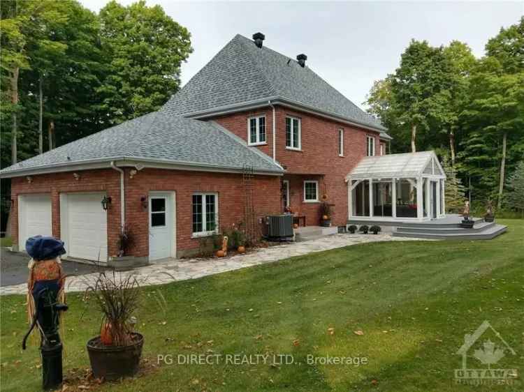 House For Sale in South Glengarry, Ontario