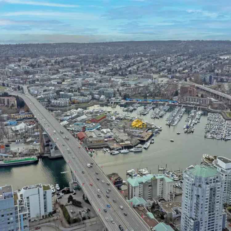 Luxury Sub Penthouse in Vancouver: 7 Beds, 7 Baths, Panoramic Views