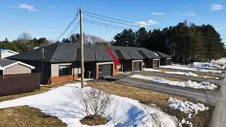 2-Bedroom Condo in Saint-Quentin Turnkey with Garage and Patio