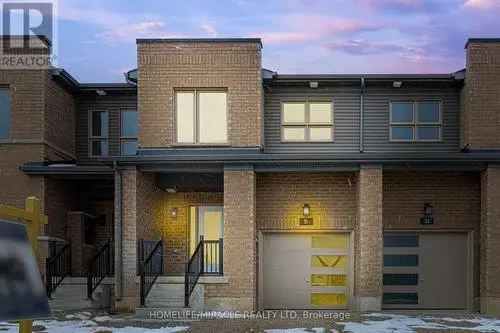 3 Bedroom Townhouse in Barrie Near Go Station