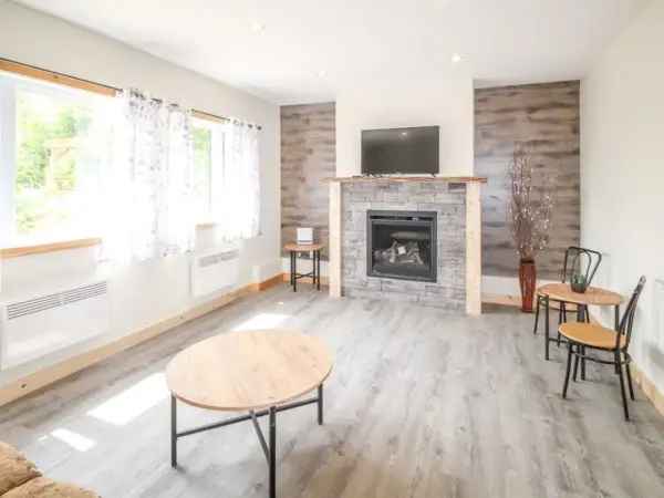 Bungalow for Sale Lanaudiere Near Trails