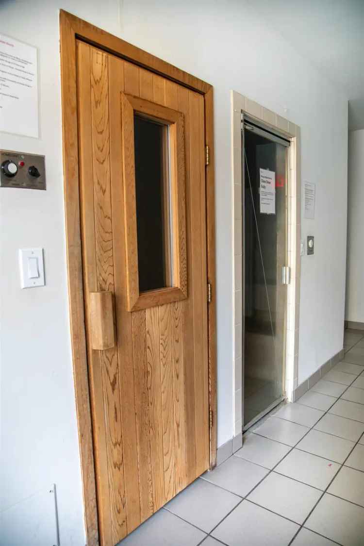 Downtown Vancouver Condo for Sale Brava Tower 1 Bed + Den