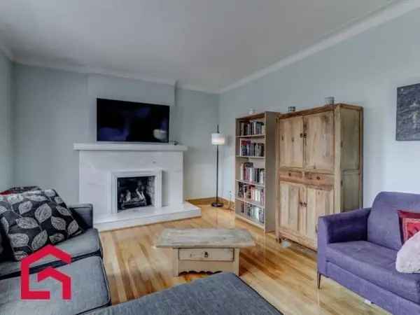 3-Bedroom Condo near Sauvé Metro Montreal