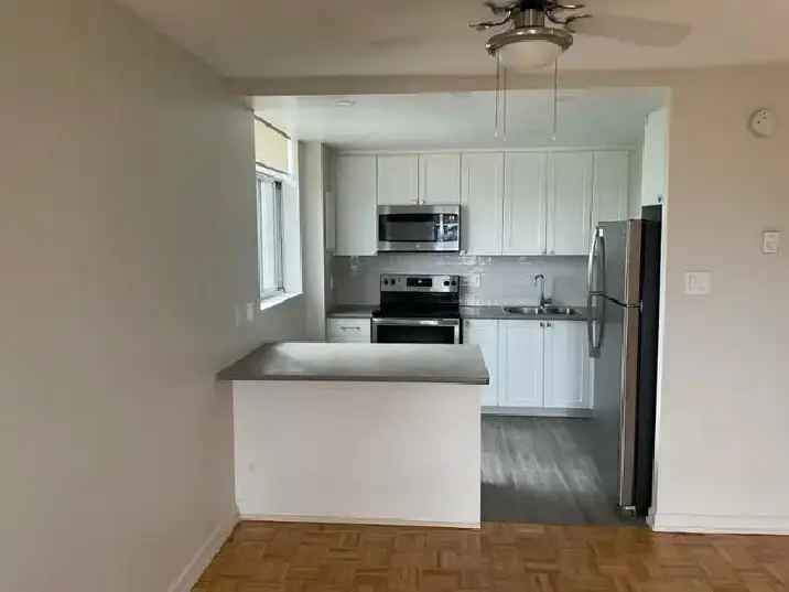 ❗(URGENT) Shareable Bedroom in 2 Beds 1 Bath Apartment❗