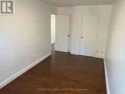 2 rooms apartment of 94 m² in Toronto