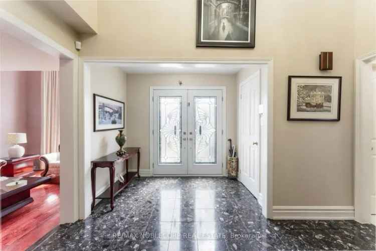 Aurora Highlands Family Home 4 1 Beds 4 Baths 3500 Sq Ft Pool Sized Lot