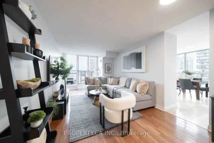 Condo For Sale in Toronto, Ontario