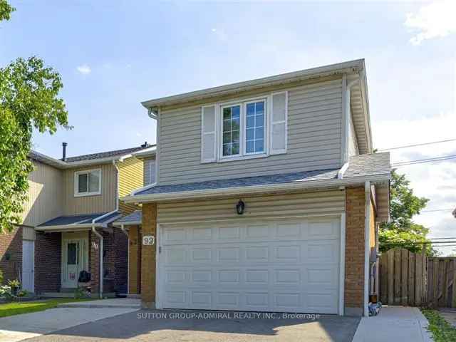 Spacious 4 Bedroom Detached Home Family Neighborhood