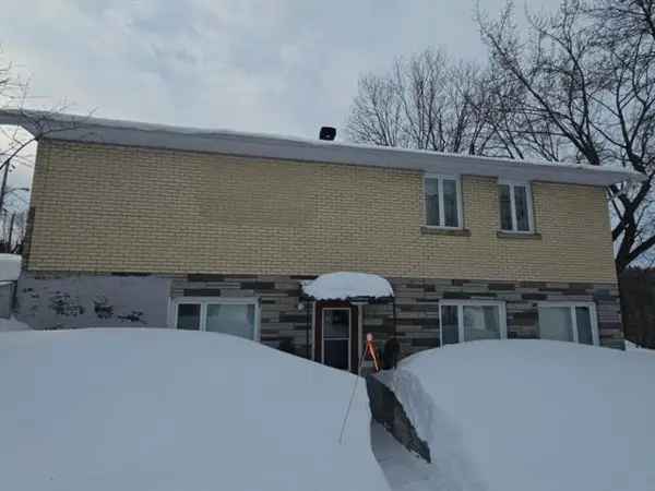 Bungalow for Sale Near Lac Temiscouata