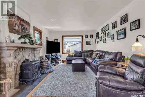 1931 Character Home in Buena Vista Saskatoon
